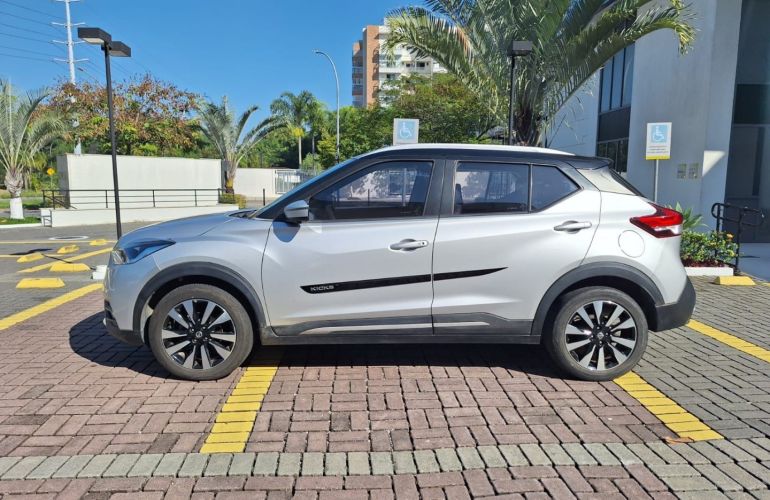 Nissan Kicks 1.6 16V Flexstart SL 4p Xtronic - Foto #8