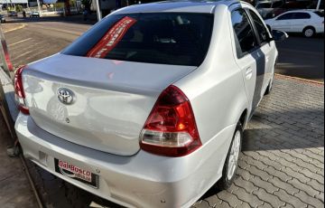 Toyota Etios Sedan X 1.5 (Flex) (Aut) - Foto #4