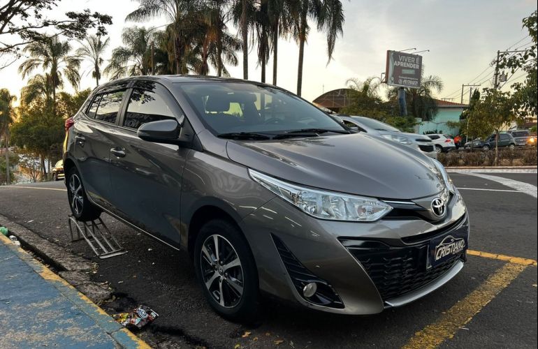 Toyota Yaris 1.5 16V Xs Connect Multidrive - Foto #3