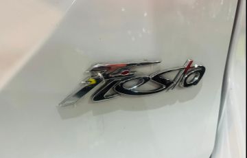 Ford Fiesta 1.6 SE Plus Sedan 16v - Foto #8