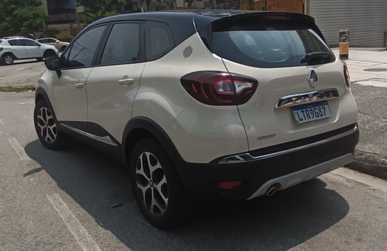 Renault Captur Zen 1.6 16v SCe - Foto #1