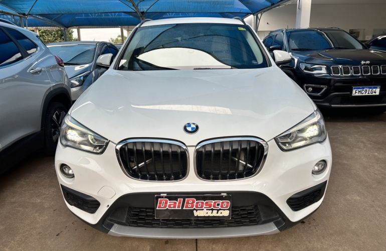 BMW X1 2.0 sDrive20i Activeflex - Foto #2