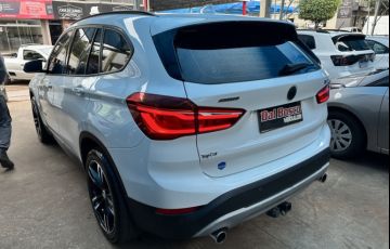 BMW X1 2.0 sDrive20i Activeflex - Foto #4