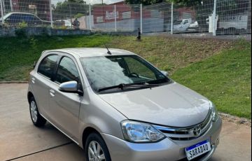 Toyota Etios 1.5 Xls 16v - Foto #3