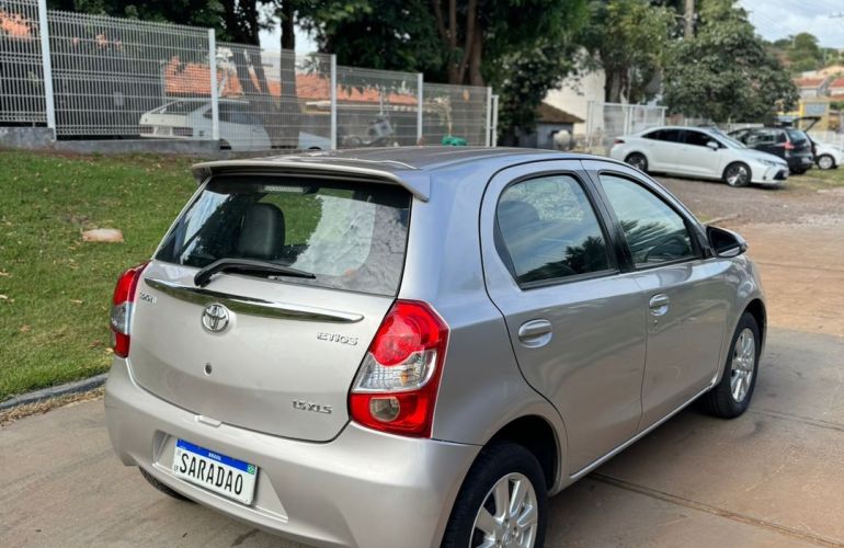 Toyota Etios 1.5 Xls 16v - Foto #7