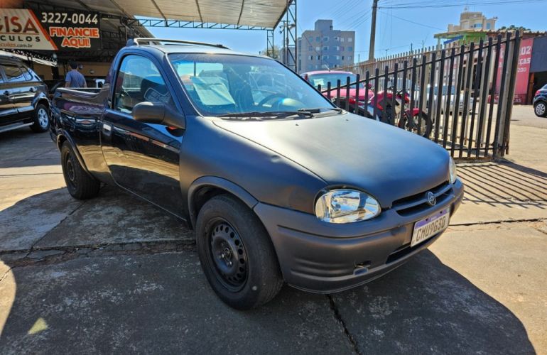 Chevrolet Corsa Pick Up GL 1.6 EFi - Foto #7