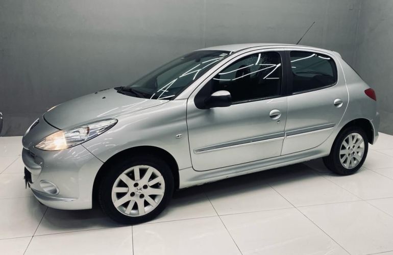 Peugeot 207 Hatch XS 1.6 16V (flex) (aut) - Foto #1