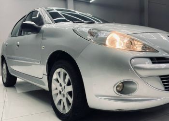 Peugeot 207 Hatch XS 1.6 16V (flex) (aut) - Foto #2