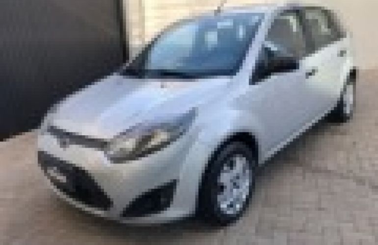 Ford Fiesta Hatch 1.0 (Flex) - Foto #4