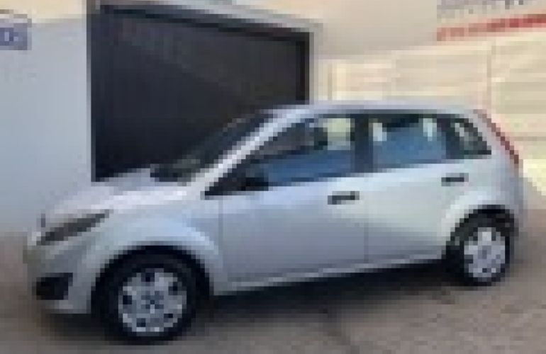 Ford Fiesta Hatch 1.0 (Flex) - Foto #5