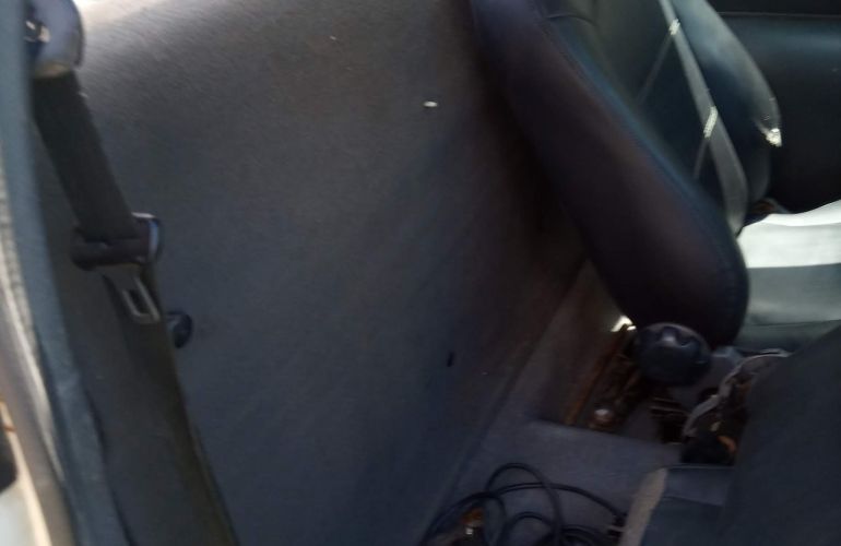 Ford Courier L 1.6 (Flex) - Foto #6