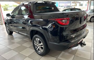 Fiat Toro Volcano 2.0 diesel AT9 4x4 - Foto #5