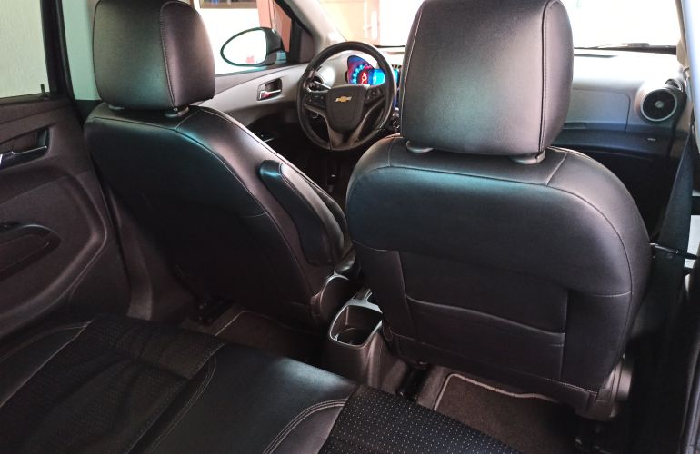 Chevrolet Sonic Hatch LTZ (Aut) - Foto #9