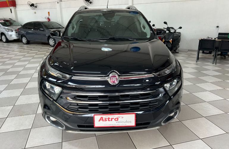 Fiat Toro Volcano 2.0 diesel AT9 4x4 - Foto #7