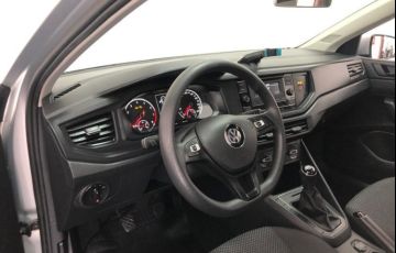 Volkswagen Virtus 1.6 MSI (Flex) - Foto #3
