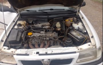 Chevrolet Astra Hatch GLS 2.0 MPFi - Foto #4