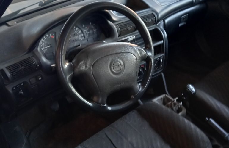 Chevrolet Astra Hatch GLS 2.0 MPFi - Foto #7