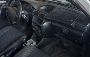 Chevrolet Astra Hatch GLS 2.0 MPFi - Foto #8