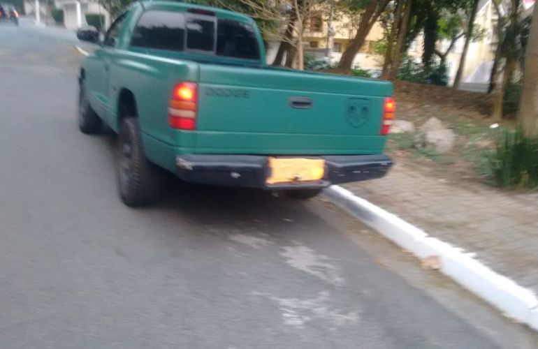 Dodge Dakota Sport 3.9 V6 - Foto #5