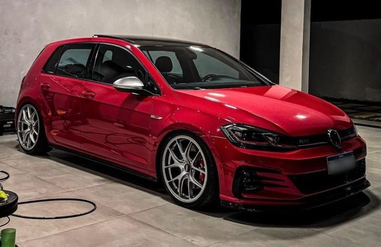Volkswagen Golf GTI 2.0 350 TSi DSG - Foto #1