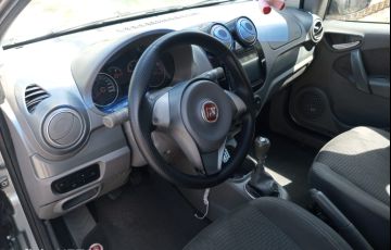 Fiat Palio Attractive 1.4 8V (Flex) - Foto #3