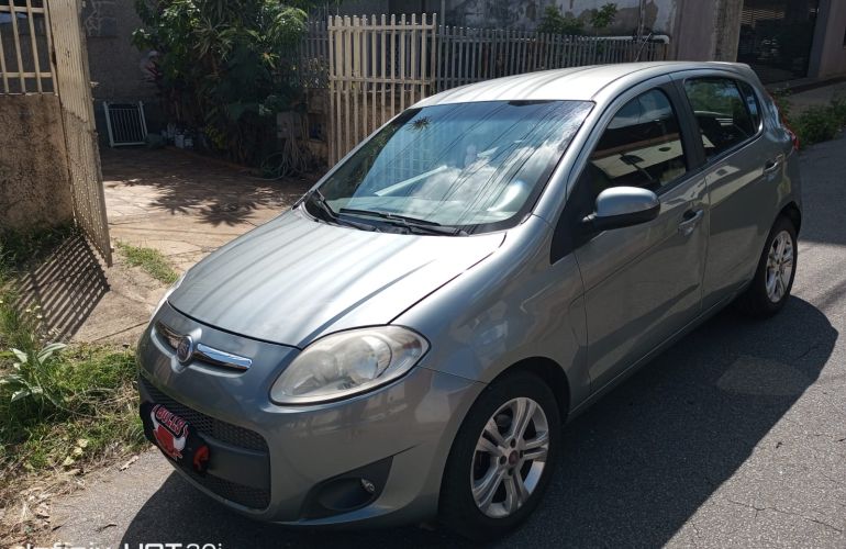 Fiat Palio Attractive 1.4 8V (Flex) - Foto #5