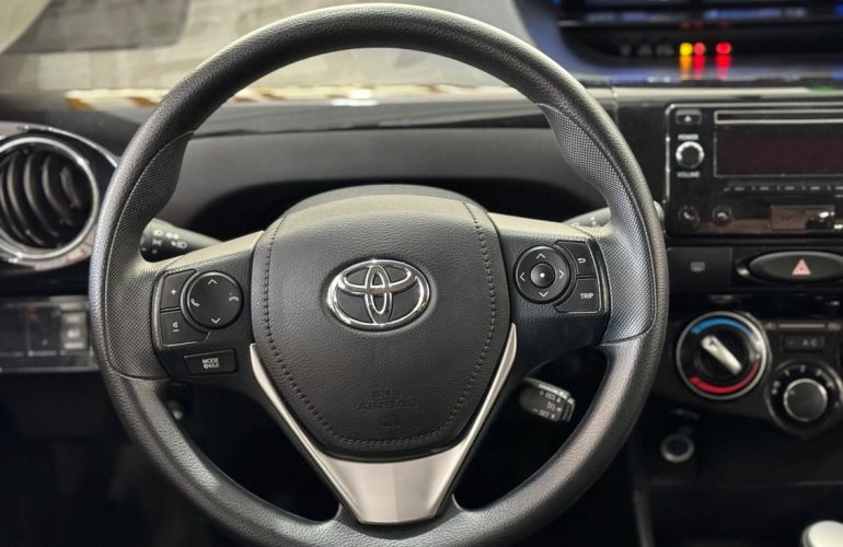 Toyota Etios 1.5 X Plus Sedan 16v - Foto #9