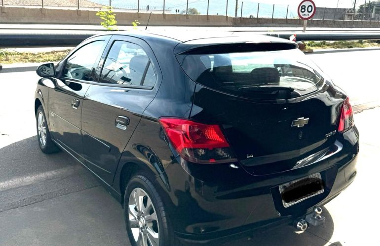 Chevrolet Onix 1.4 LT SPE/4 - Foto #7