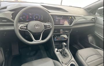 Volkswagen Taos 1.4 250 TSi Highline - Foto #9