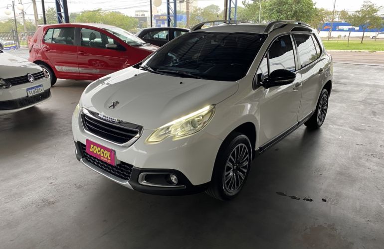 Peugeot 2008 1.6 Allure (Aut) - Foto #3