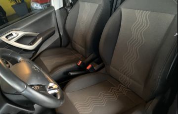 Peugeot 2008 1.6 Allure (Aut) - Foto #6