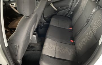 Peugeot 2008 1.6 Allure (Aut) - Foto #7