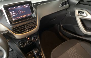 Peugeot 2008 1.6 Allure (Aut) - Foto #9