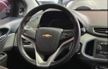 Chevrolet Onix 1.0 MPFi LT 8v - Foto #6