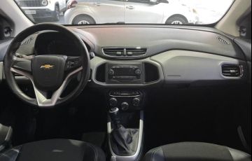 Chevrolet Onix 1.0 MPFi LT 8v - Foto #8
