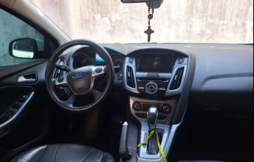 Ford Focus 2.0 Titanium 16V Flex 4p Powershift - Foto #10