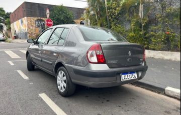 Renault Clio 1.6 Expression Sedan 16v - Foto #6