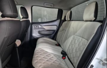 Mitsubishi L200 Triton Sport 2.4 DID-H GL 4WD - Foto #8