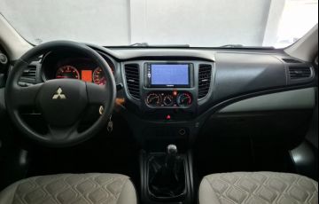 Mitsubishi L200 Triton Sport 2.4 DID-H GL 4WD - Foto #9