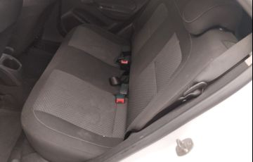 Chevrolet Onix 1.0 LT (Flex) - Foto #10