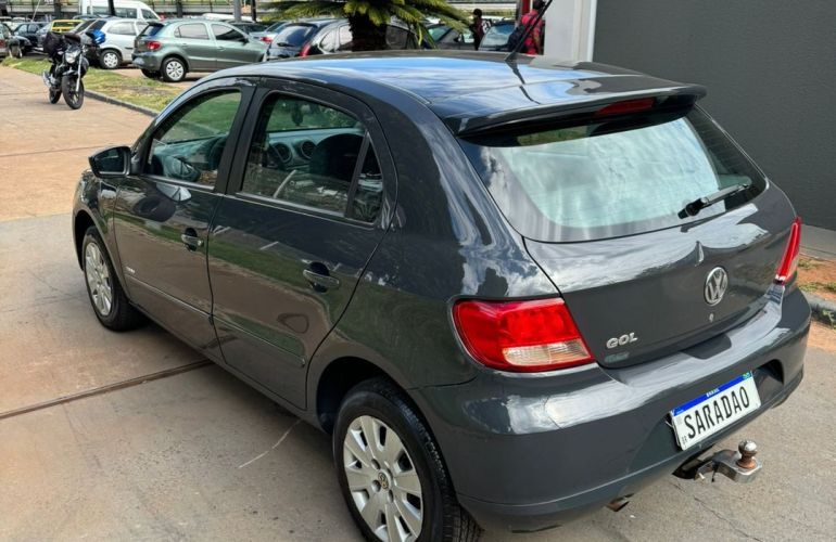 Volkswagen Gol 1.0 Mi 8v - Foto #6