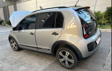 Volkswagen Cross Up 1.0 TSi 12v - Foto #5