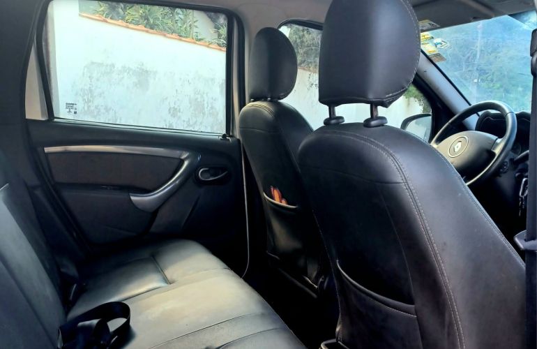 Renault Duster 2.0 16V Tech Road II (Aut) - Foto #5