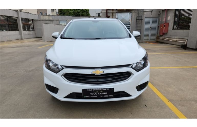 Chevrolet Onix 1.4 MPFi LT 8V Flex 4p Manual - Foto #4