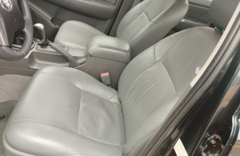 Toyota Hilux 3.0 TDI 4x4 CD SRV (Aut) - Foto #3