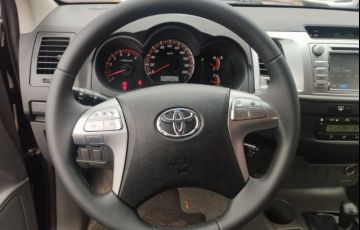 Toyota Hilux 3.0 TDI 4x4 CD SRV (Aut) - Foto #4