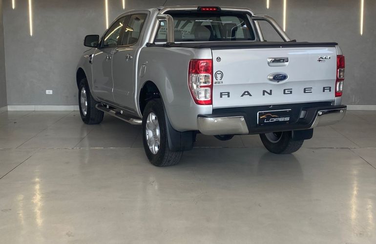 Ford Ranger 2.5 Xlt 4x2 CD 16v - Foto #4