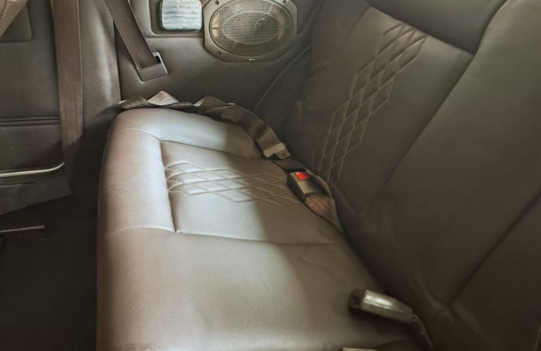 Volkswagen Parati LS 1.6 - Foto #6