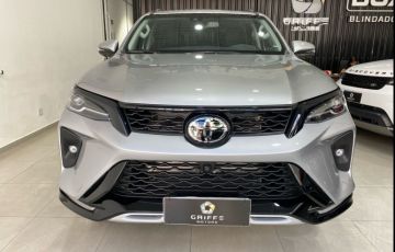 Toyota Hilux Sw4 2.8 D-4d Turbo Srx Platinum 7l 4x4 - Foto #2