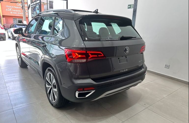 Volkswagen Taos 1.4 250 TSi Highline - Foto #7